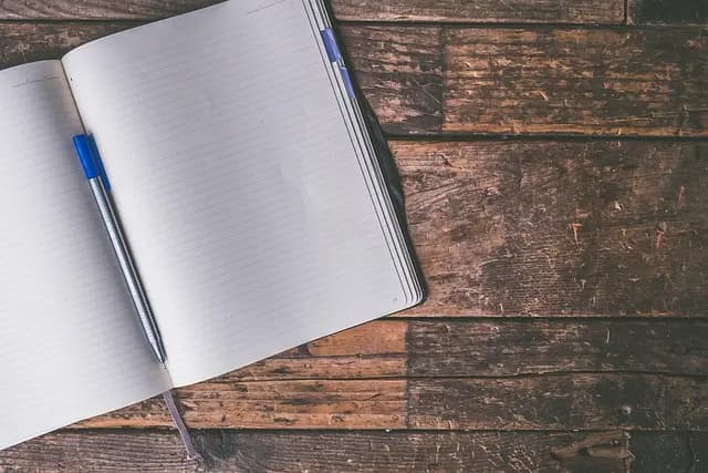 Comment créer un journal de mode en fonction de votre personnalité