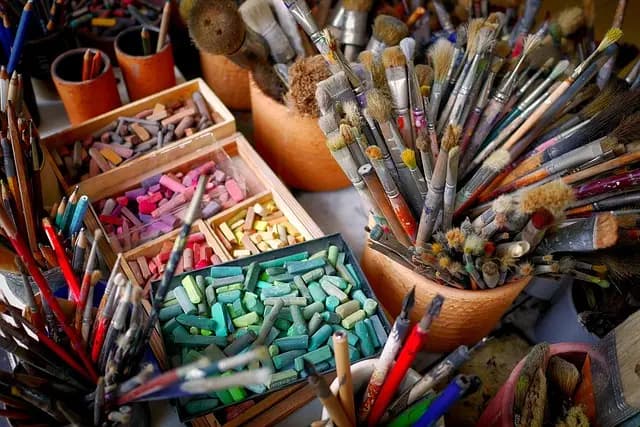 Les indispensables pour un journal de mode créatif et stimulant