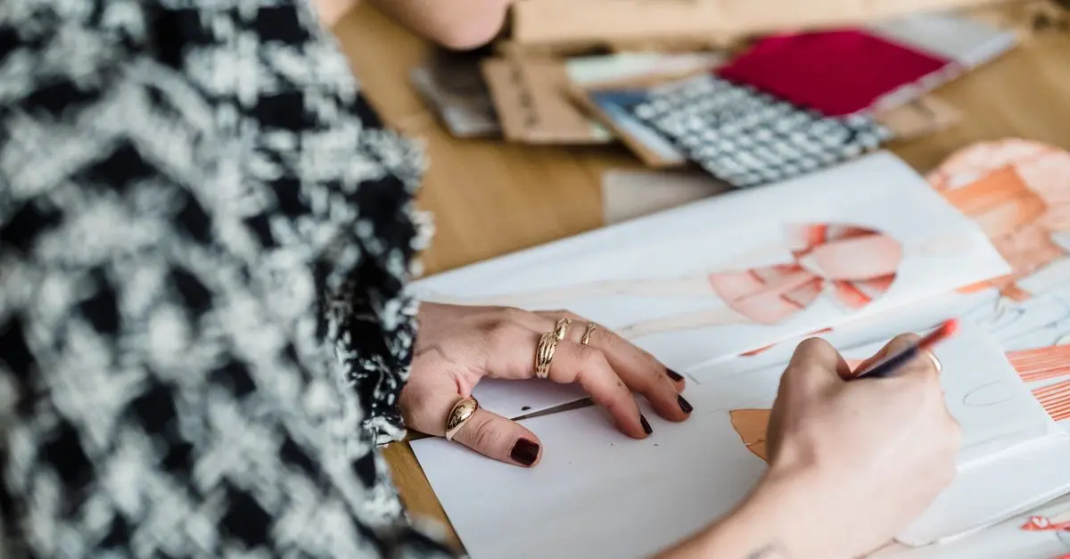 Comment trouver l'inspiration pour votre journal de mode